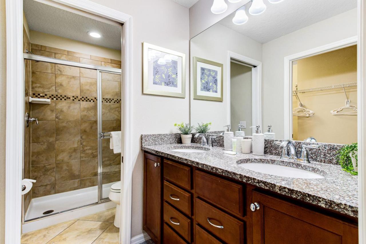 Blue Paisley - Windsor At Westside Villa Kissimmee Exteriör bild