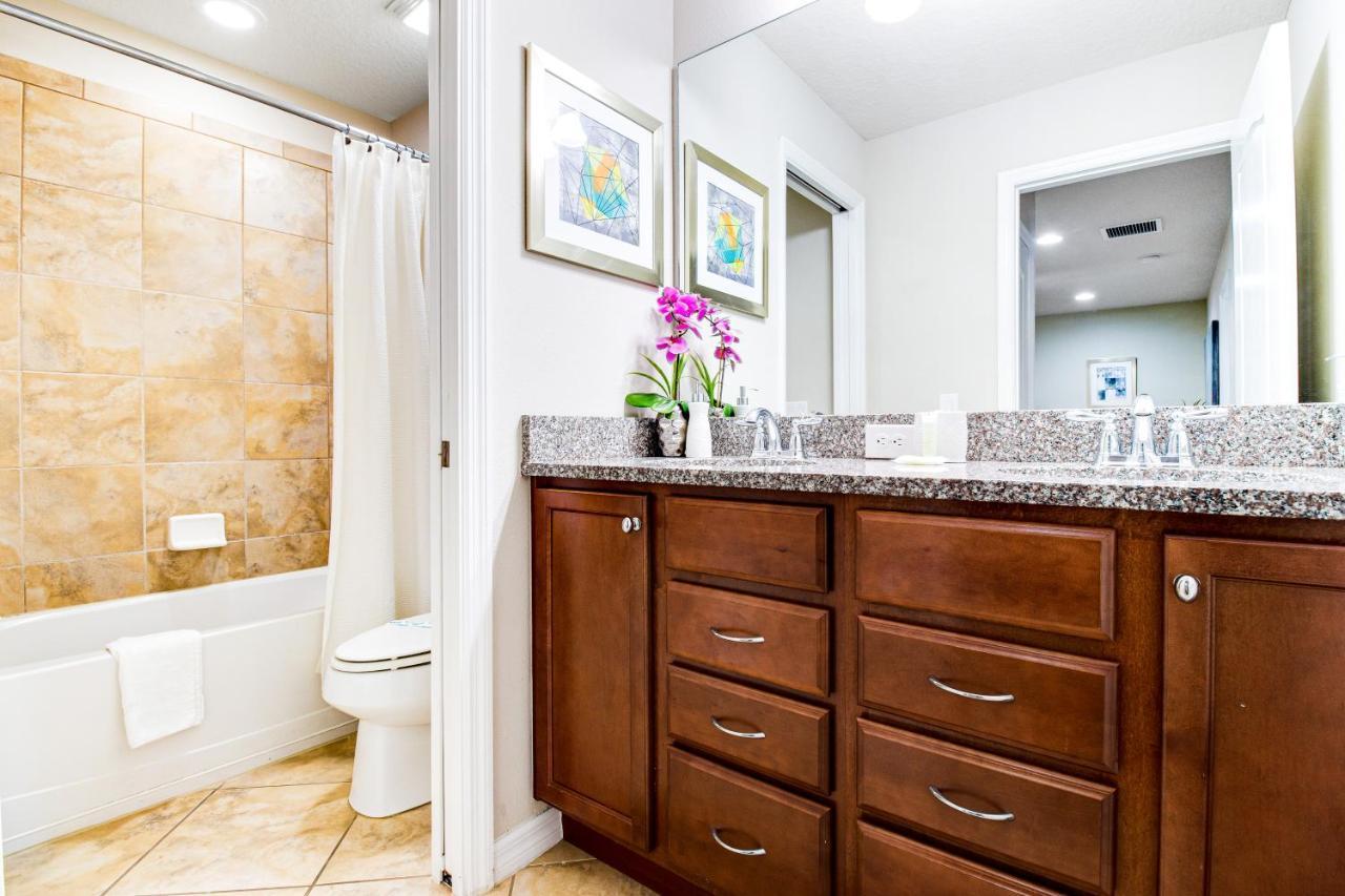 Blue Paisley - Windsor At Westside Villa Kissimmee Exteriör bild